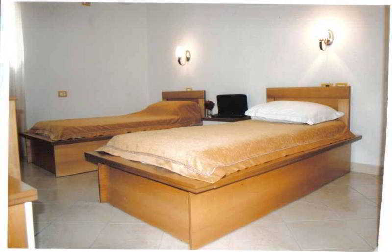 Alpine Hotell