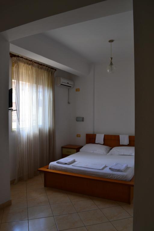 Alpine Hotell Vlorë